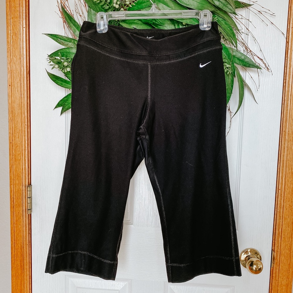 Nike Dri-Fit Active Crops